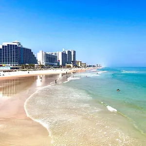 Hilton Daytona (adults Only) Курортный комплекс Дейтона-Бич